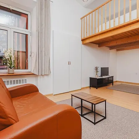 Ultracentral Downtown Sky * Kraków