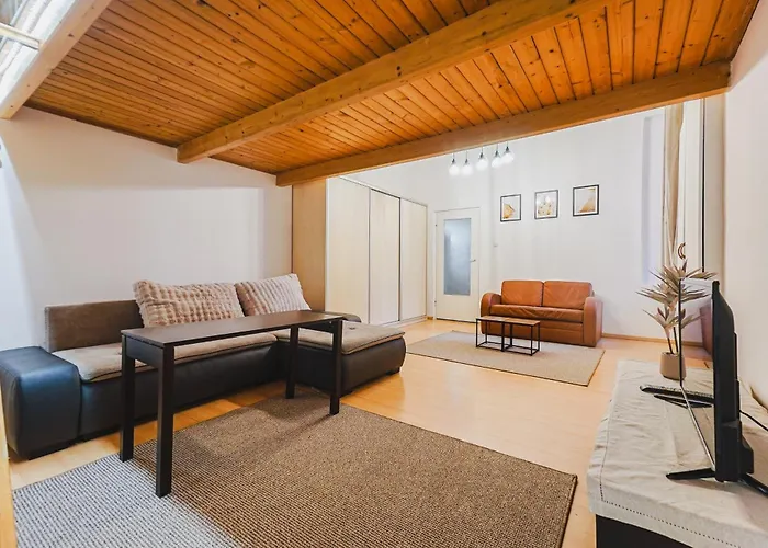 Ultracentral Downtown Sky * Kraków